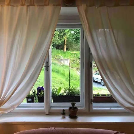 Holiday home 127 Let Stara Se Spanim Na Peci A Finskou Saunou Jistebnice